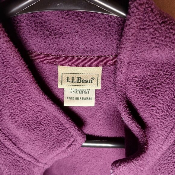 L.L. Bean Women's Full Zip Fleece Vest Size XL Warm Insulated Layer Sleeveless P - Picture 3 of 16